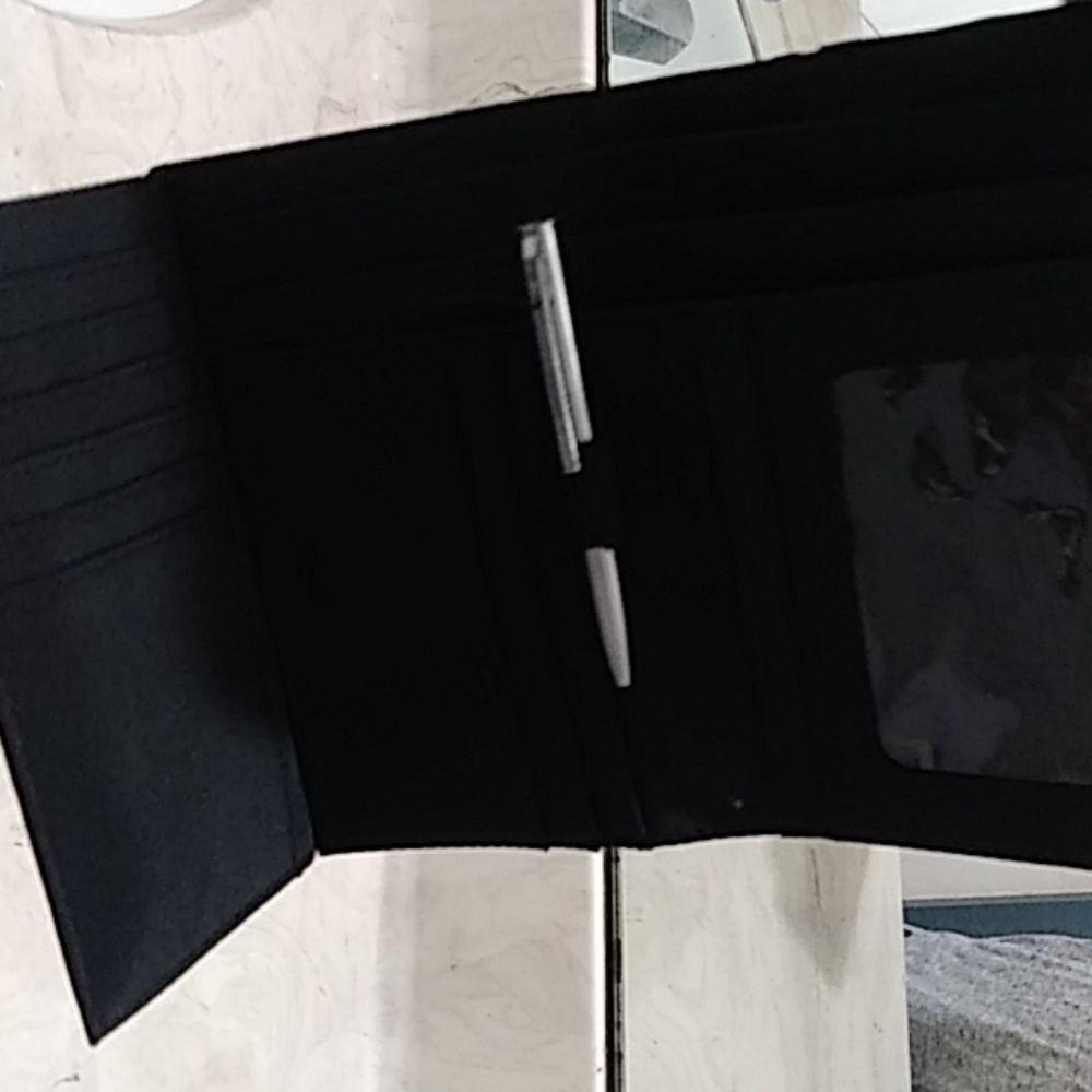 Both Wallets - image 5